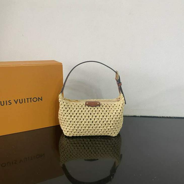 Picture of Louis Vuitton Handbags _SKUfw202167808fw